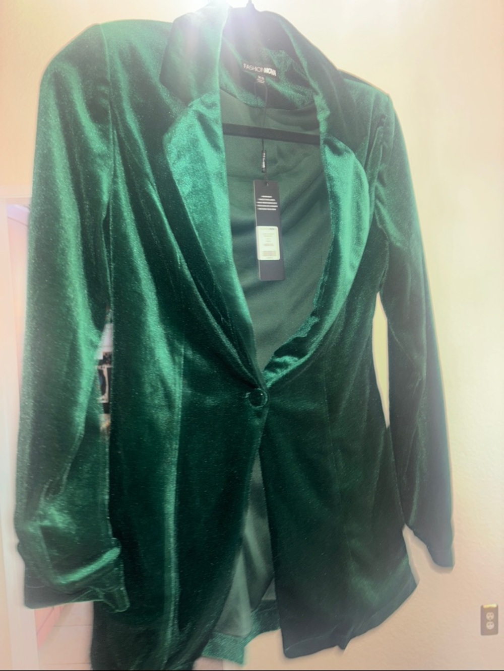 Fashion Nova Deep Green Velvet Blazer